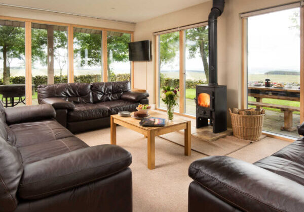Lounge Area Lounge Area - Vesta View